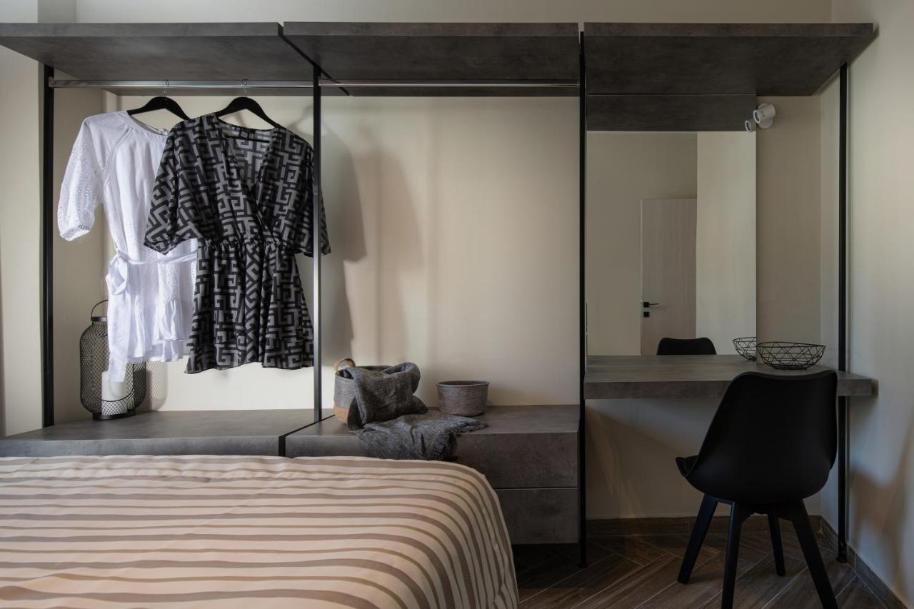 Olenia Luxury Apartments 3 Неос-Мармарас Экстерьер фото